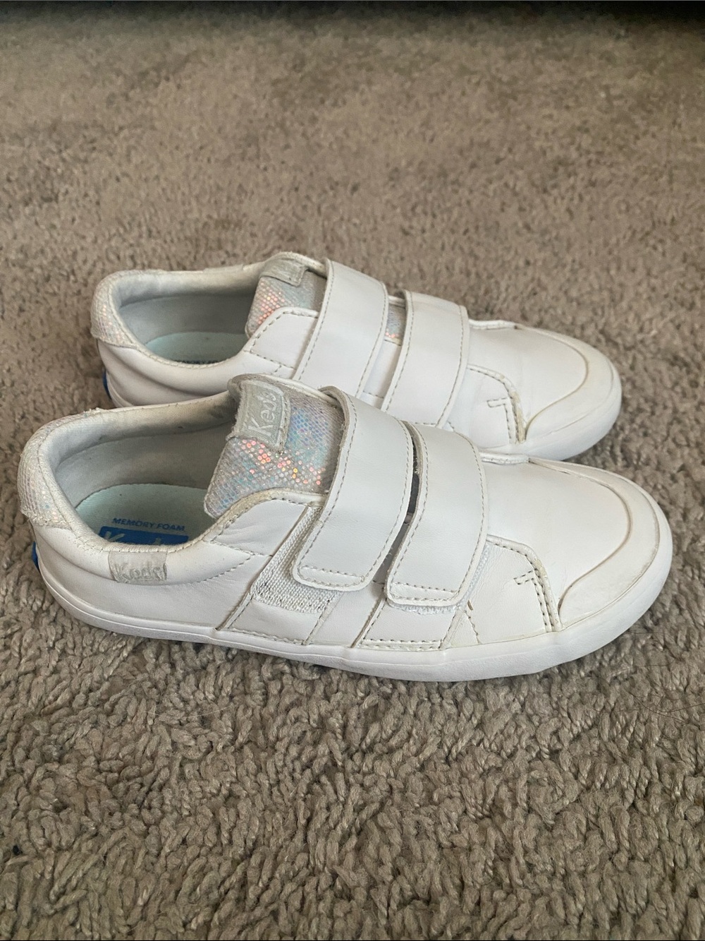 Keds White Kids Velcro Sneakers with Iridescent Tongue size 12